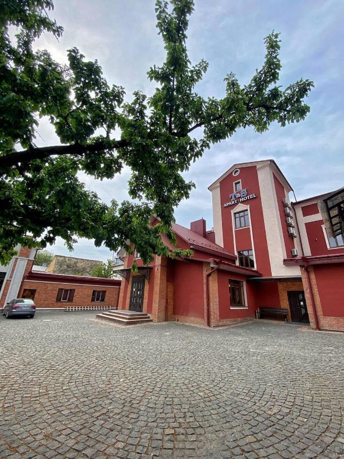 T&S Apart-Hotel Czernowitz Exterior foto